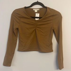 Knitworks size L girls tan long sleeve fitted shirt